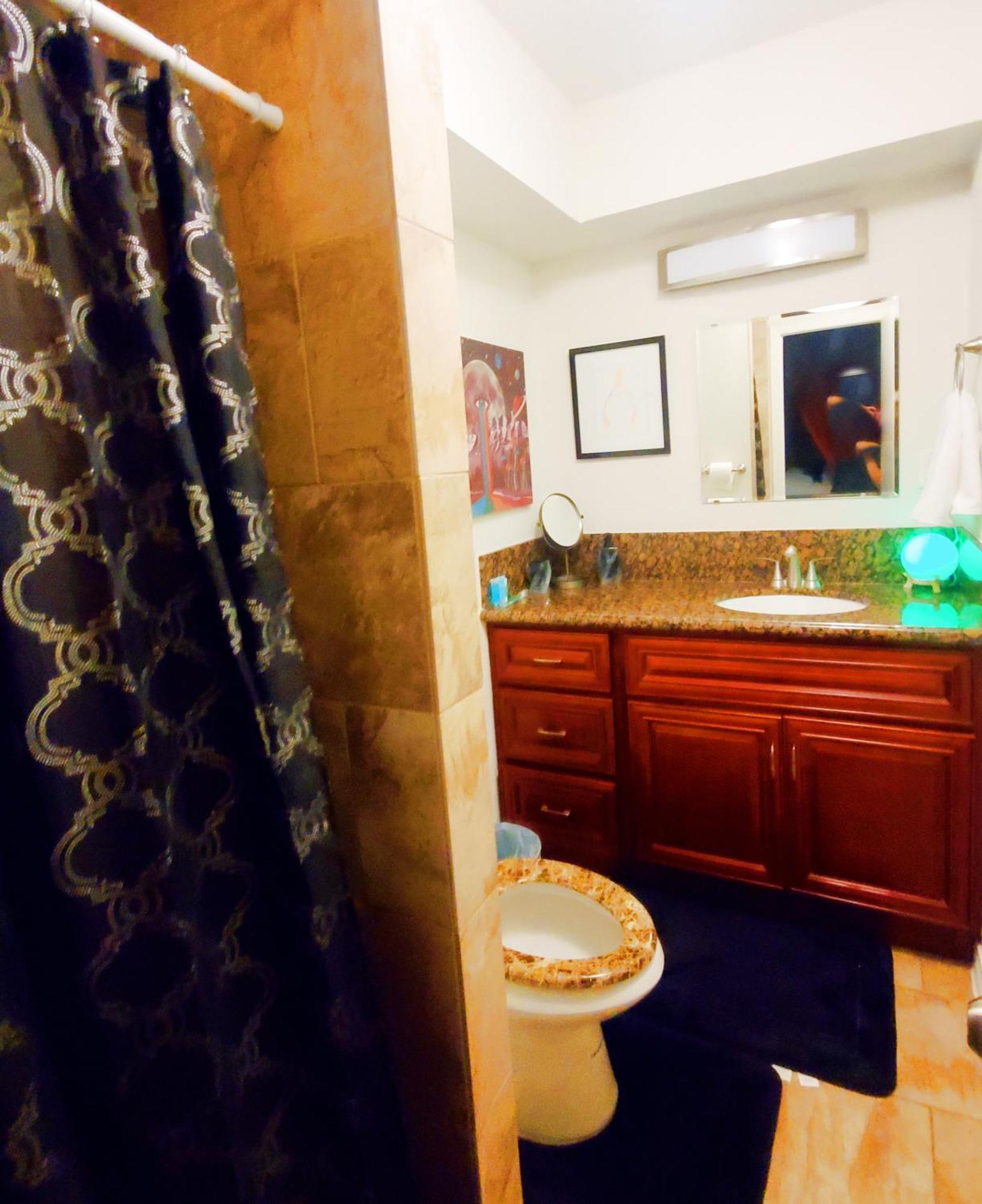 Austin Uncommon Room Rentals Экстерьер фото